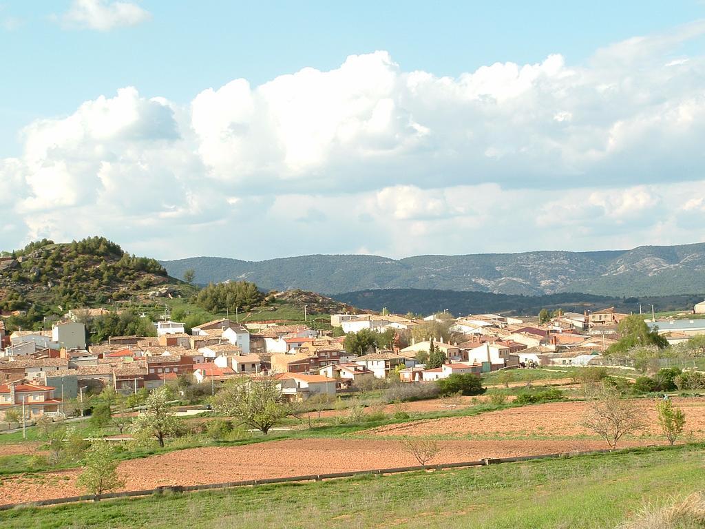 Apartamentos Serrano Ribatajada Luaran gambar