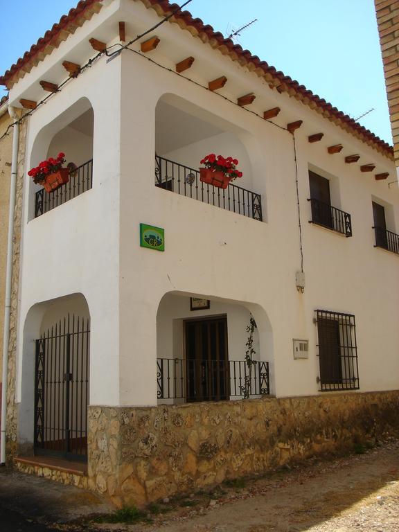 Apartamentos Serrano Ribatajada Luaran gambar