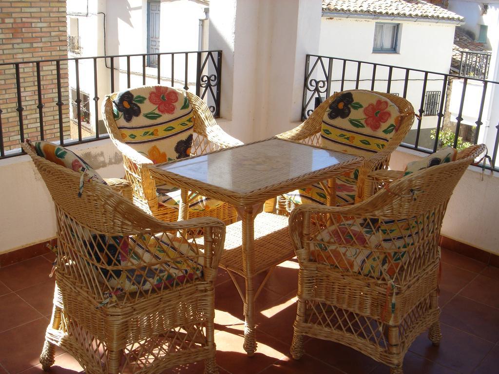 Apartamentos Serrano Ribatajada Luaran gambar